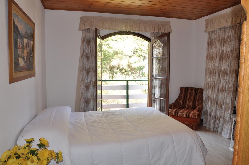 Hotel Vila Regina Campos do Jordao Bagian luar foto